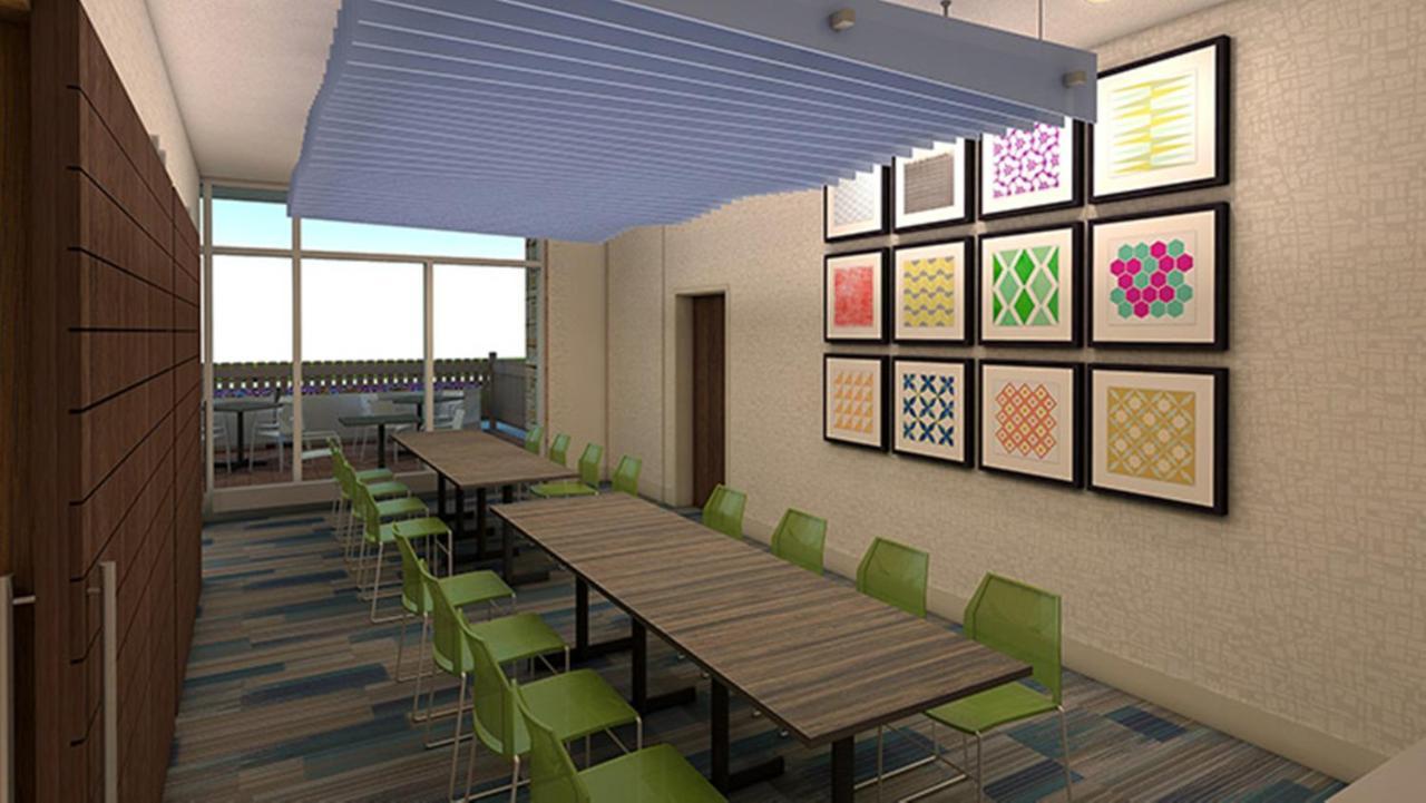 Holiday Inn Express & Suites - Bend South By Ihg Exterior photo